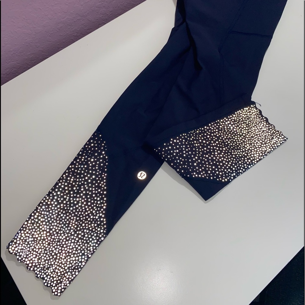 LULULEMON REFLECTIVE TIGHT STUFF LEGGING “HERO BLUE”